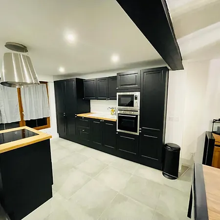 Maison 6 Personnes Entierement Renovee Tatil Evi